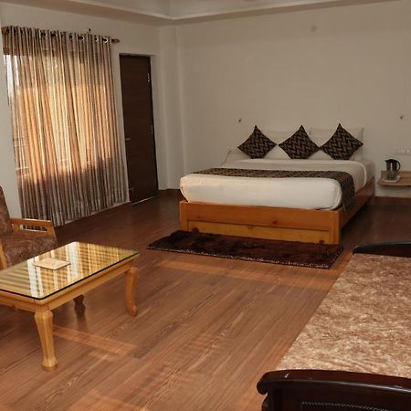 Aeradyo Inn Almora Exterior foto